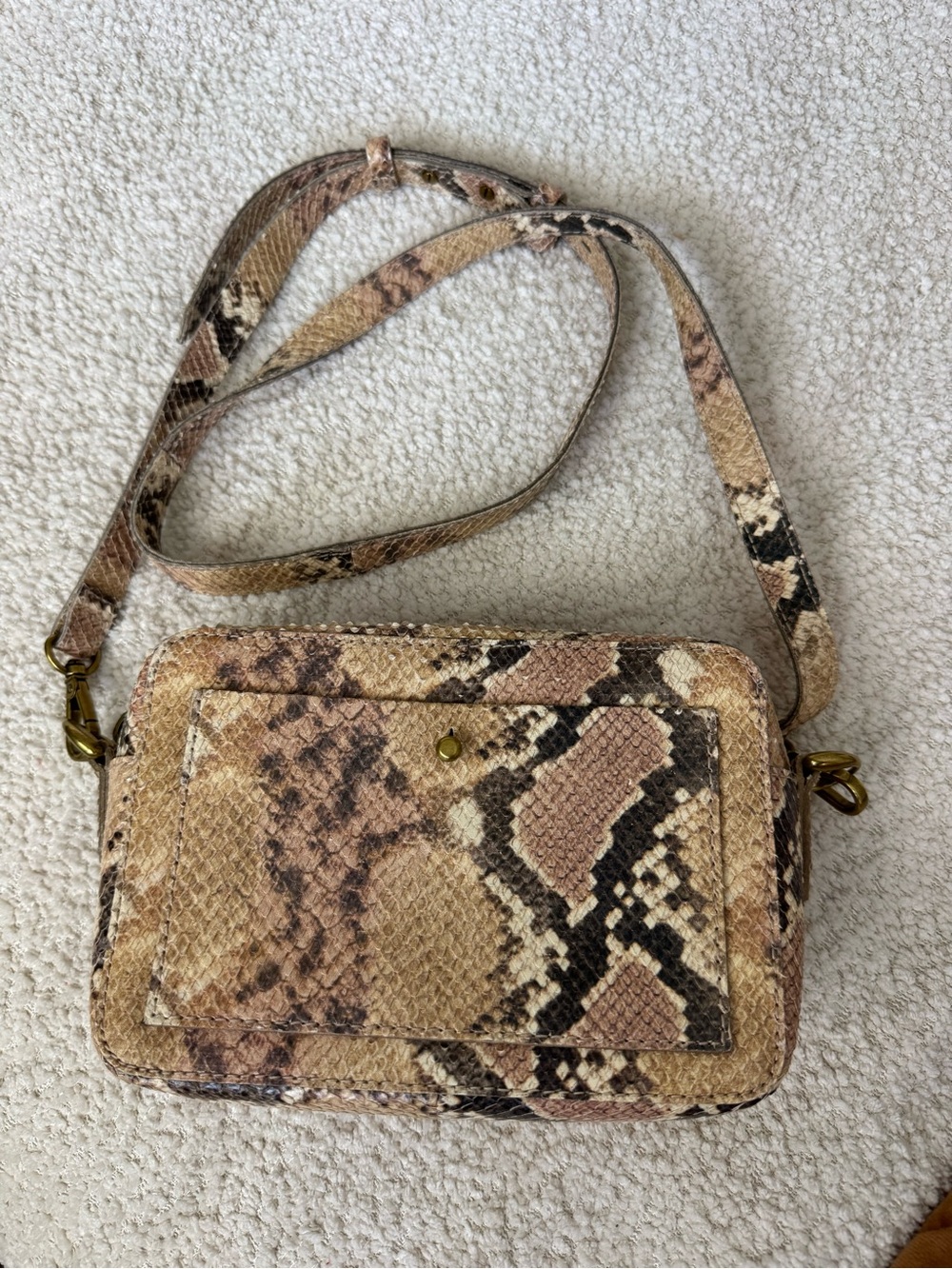 Madewell textured snakeskin camera bag crossbody bag EUC